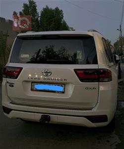 تويوتا لاندكروزر